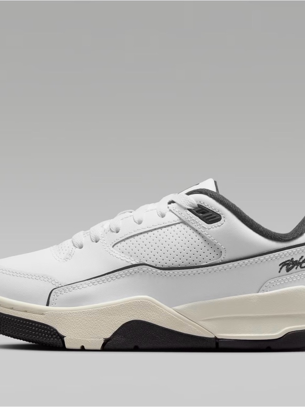 Jordan Sneakers Black and White - Picture 5 of 5